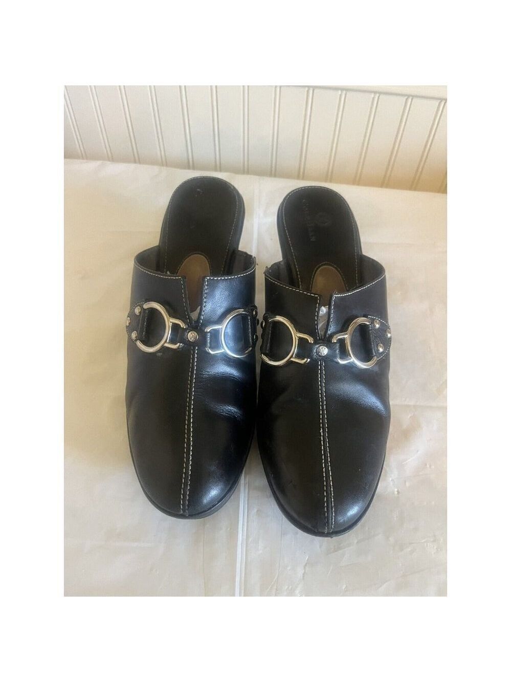 Women's Cole Haan Black Leather Slip On Clogs Mules Shoes D17476 size 8.5 B